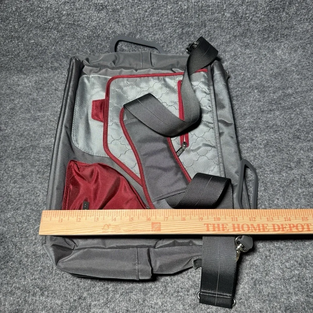 JJ‎ Cole Gray Red Diaper Bag Tote w/ Accessories Shoulder Bag Set Messenger Bag